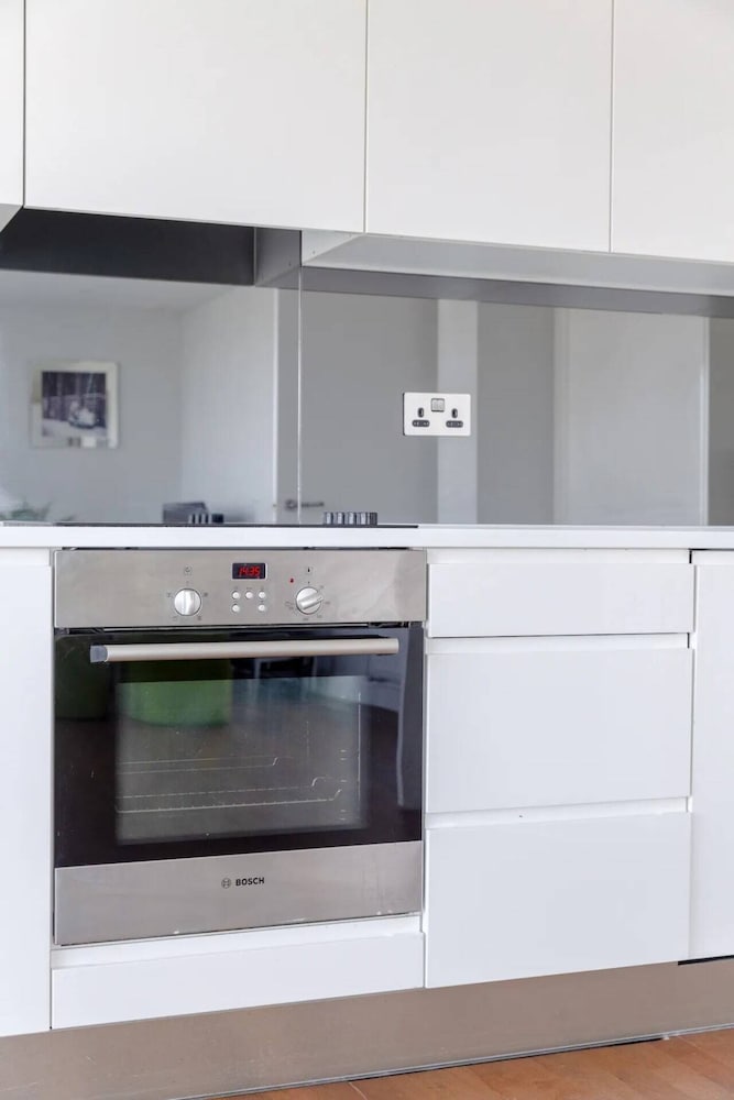 Фото 2bd Flat Overlooking the River Thames! - Greenwich