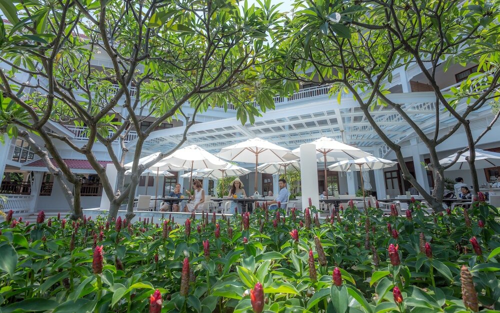 Фото Centara Grand Beach Resort & Villas Hua Hin