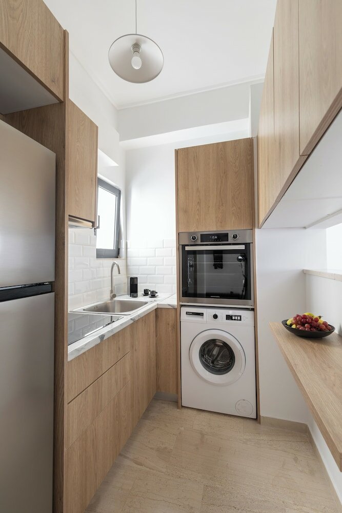 Фото Elliot Neapoli