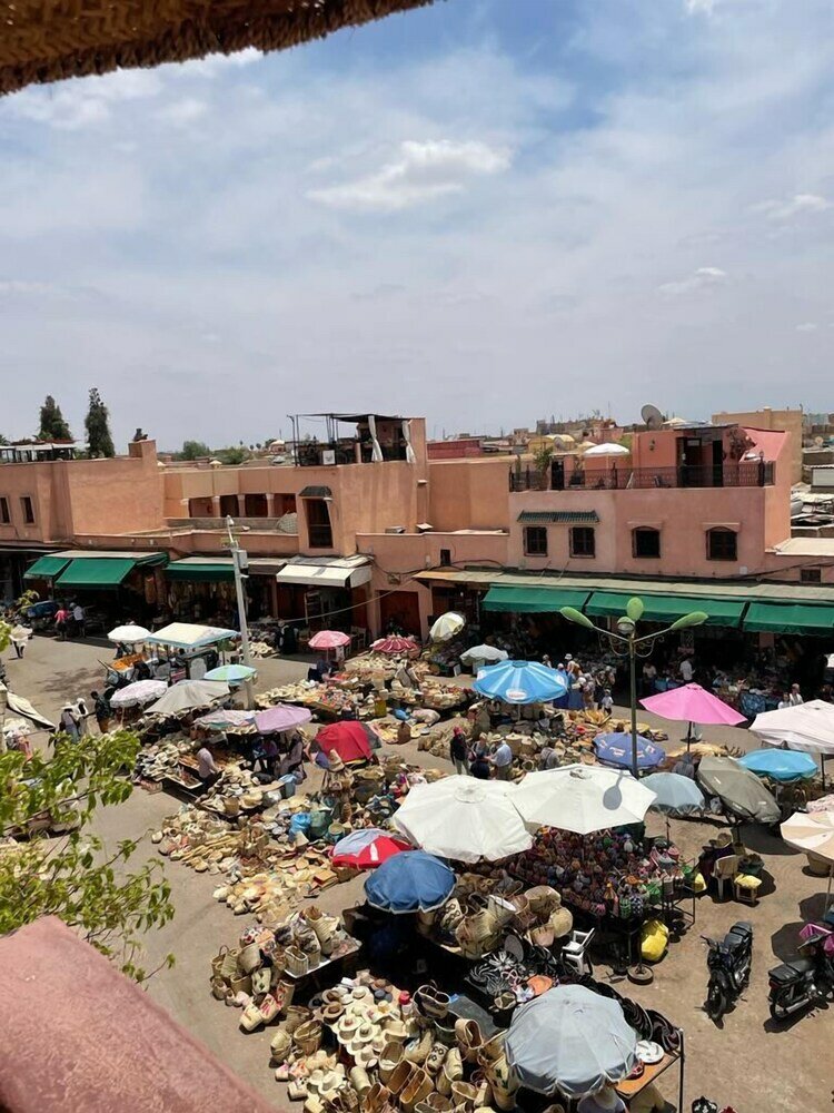 Фото Riad Zouhour