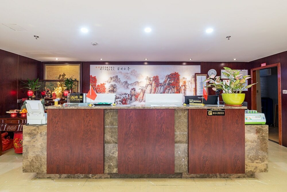 Фото Zongrui Hotel