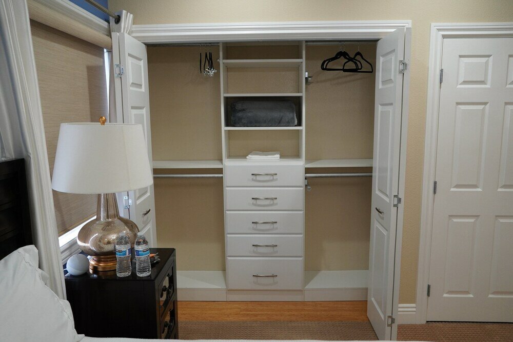 Фото Balmoral Apartments