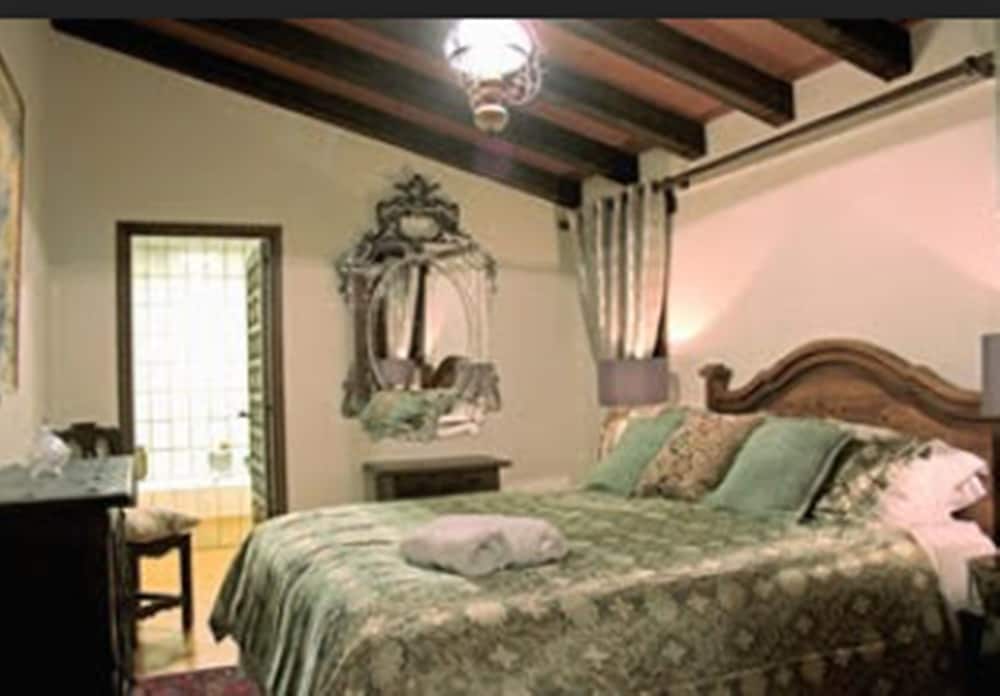 Фото Masia Mimosa