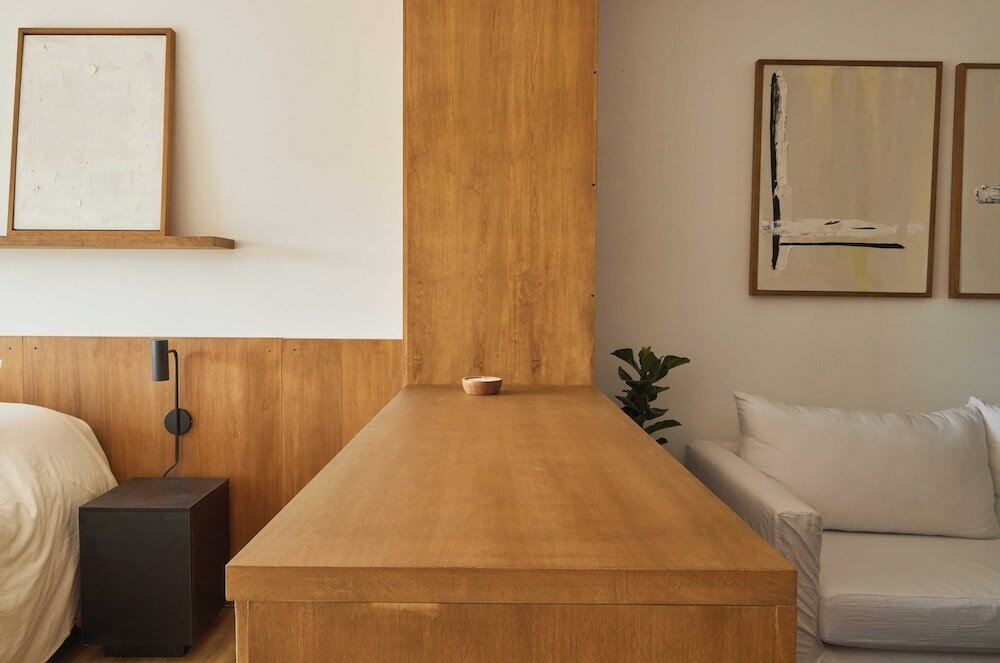 Фото Spacious modern studio