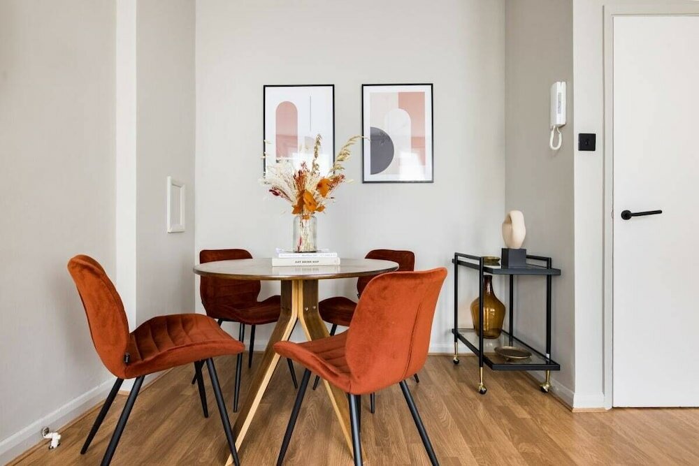 Фото The Notting Hill Hideaway - Quaint 1bdr Apartment