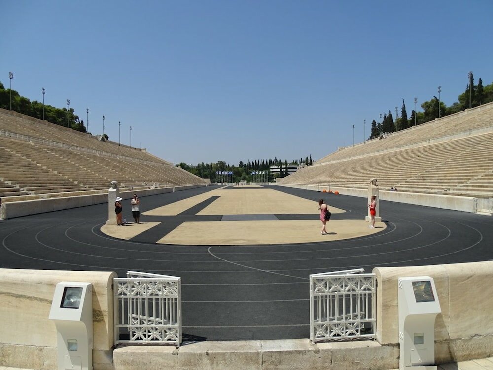 Фото Athina apartments