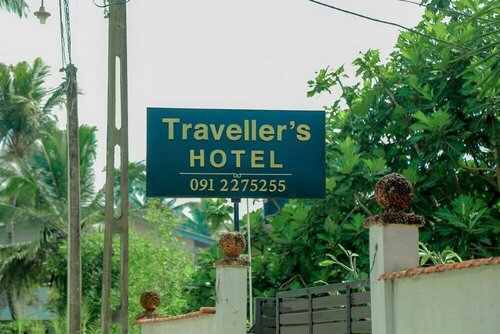 Гостиница Travellers Hotel Hikkaduwa в Хиккадуве