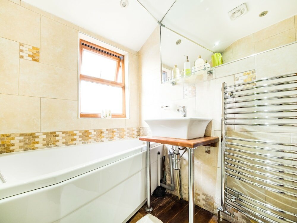 Фото Lt The Gate House