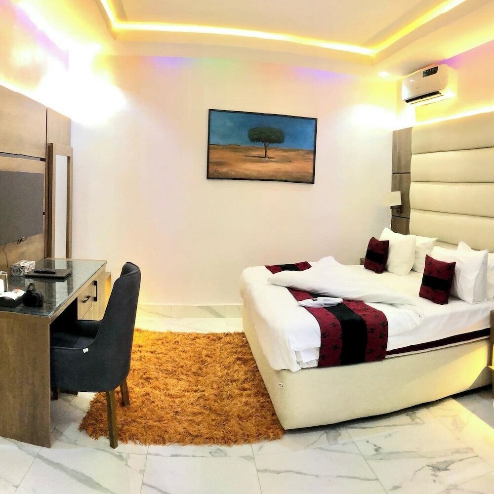 Фото Hotel by Luxury L'auberge