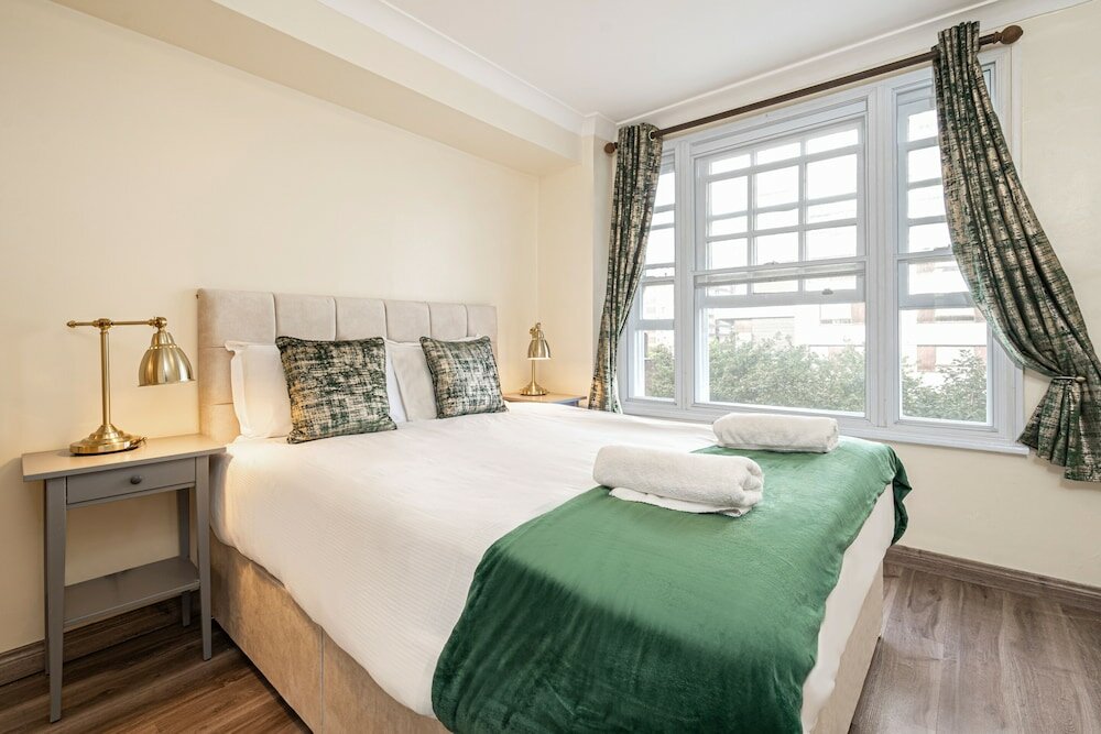 Фото Nice 3 Bedrooms Apartment Near Hyde Park & Oxford St
