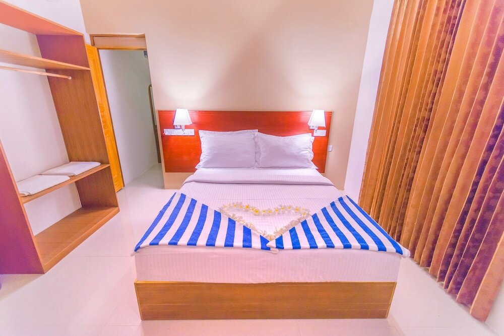 Фото South Ari Dive Center