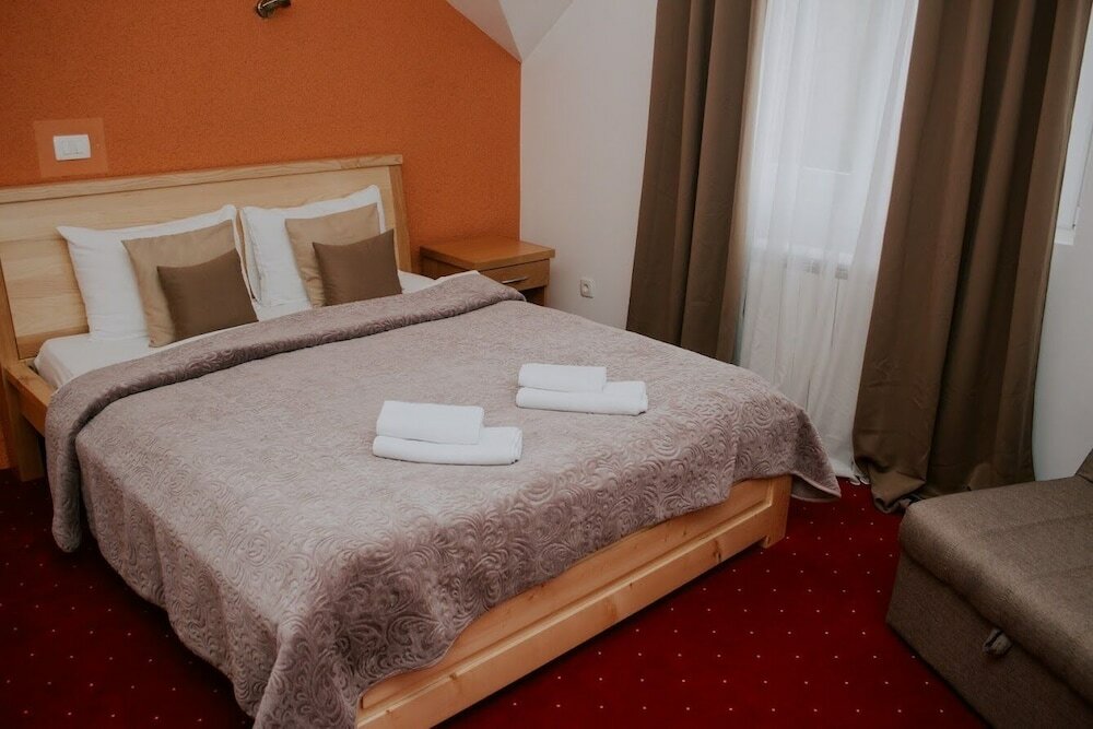 Фото Hotel Serdar