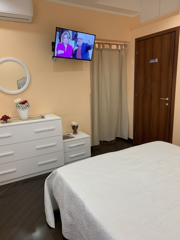 Фото Guesthouse Piazza Istria