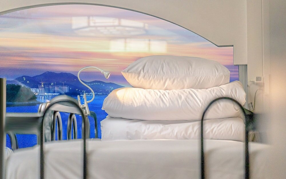 Фото Yeosu Rest Guest House