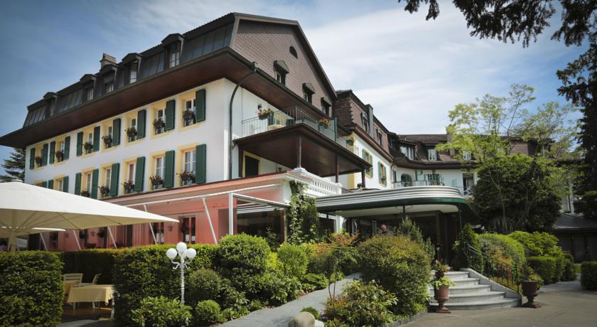 Фото отеля 1