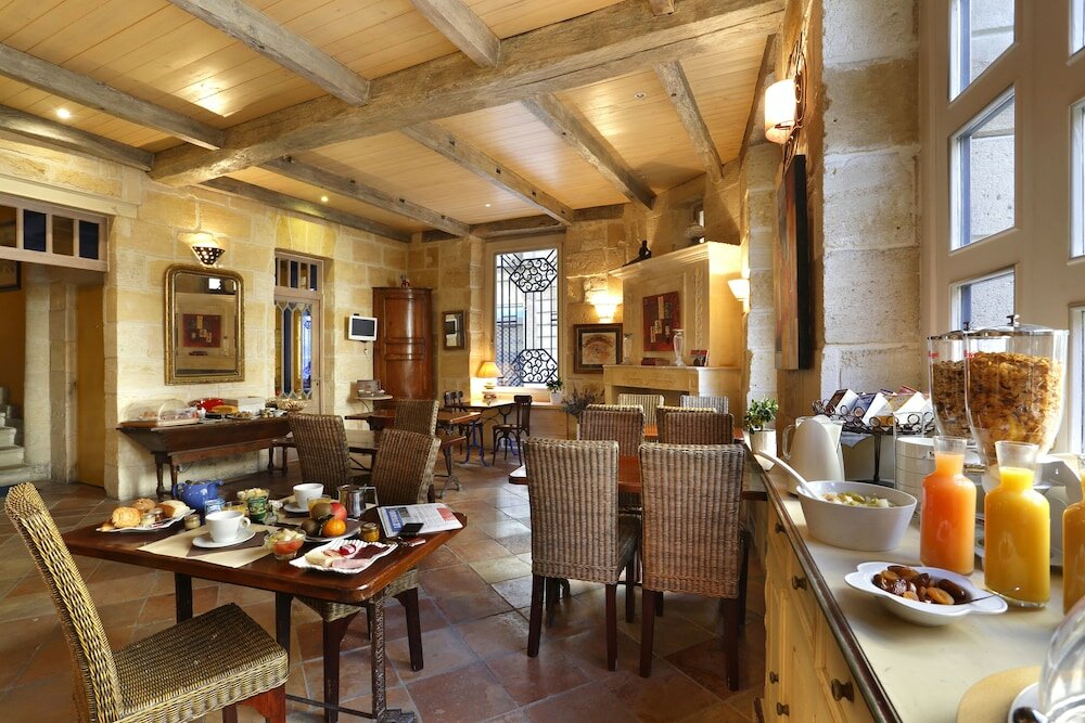 Фото Hôtel De La Tour Intendance