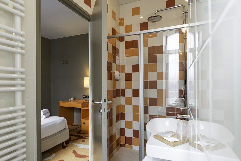 Фото Hotel Otonali