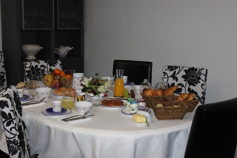 Фото Chambres d hôtes Au coeur de Beauvais