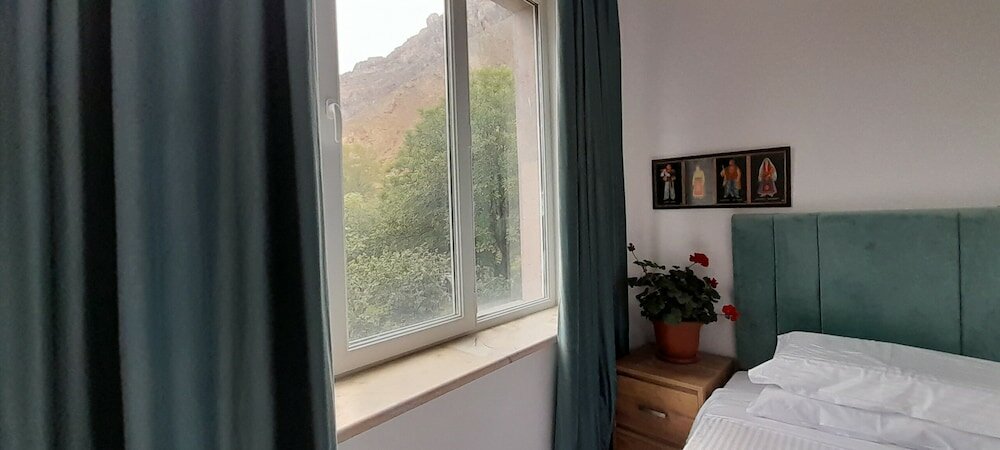 Фото Areni Lodge