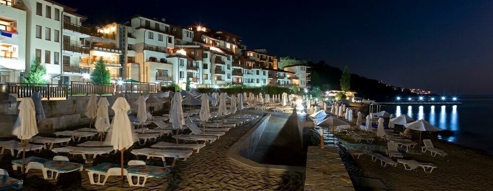 Фото Luxury Apartment in Garden of Eden