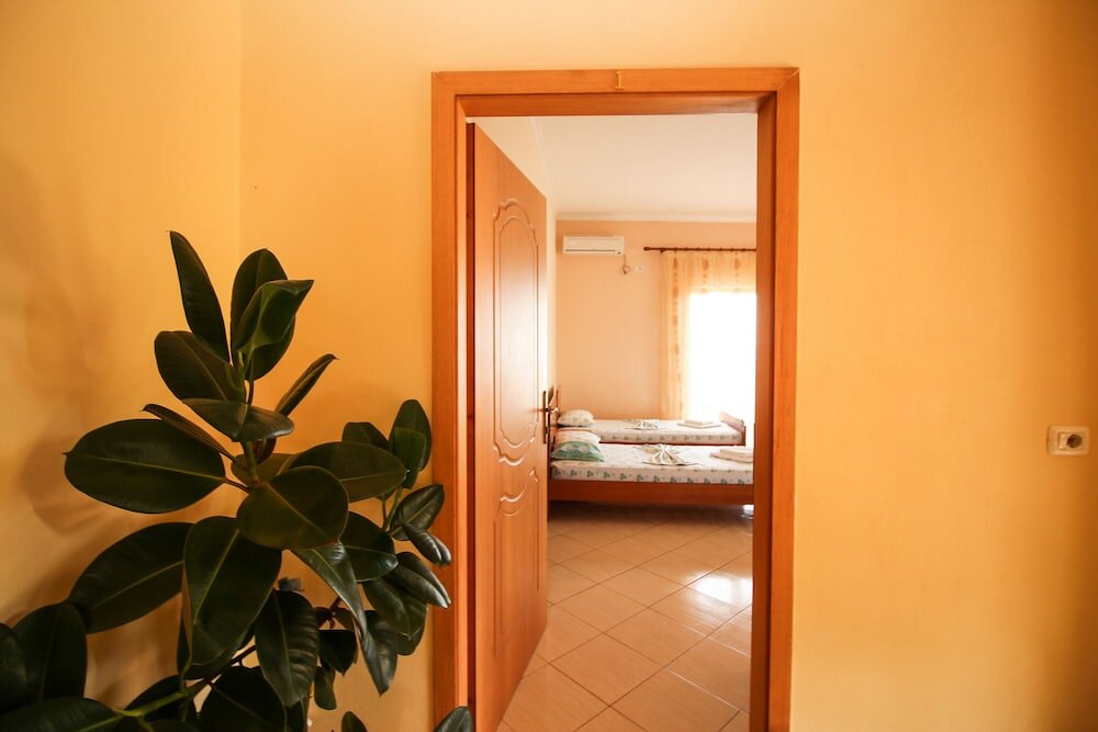 Фото Apartments Dine