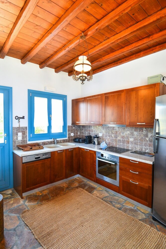 Фото Sea View Villa Near Kalo Livadi