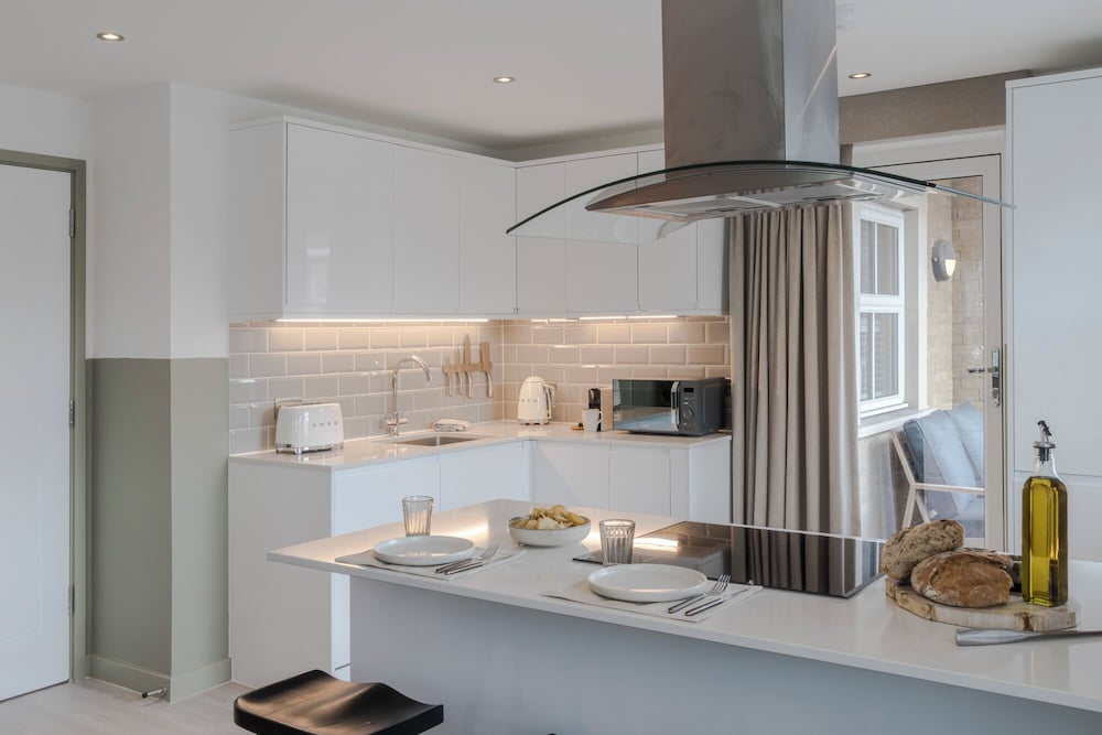 Фото Old Kent Road YourApartment