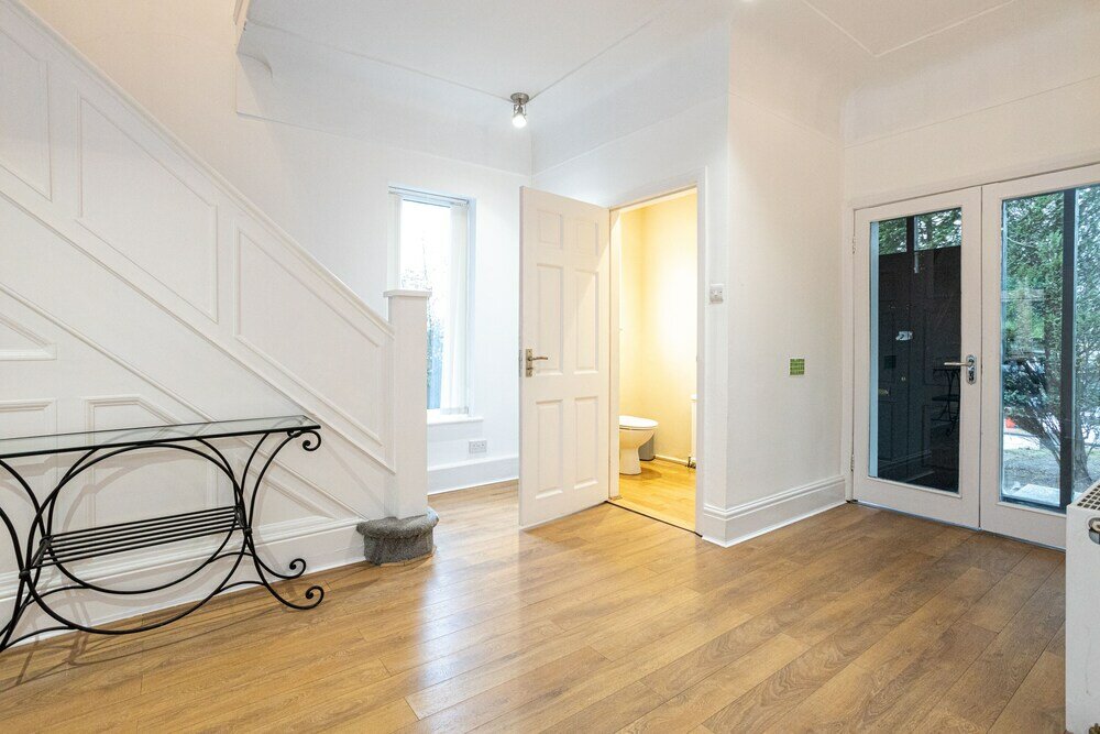 Фото Pillo Rooms - 4br House near Heaton Park