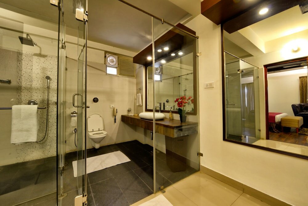 Фото Pleasant Boulevard MG Road