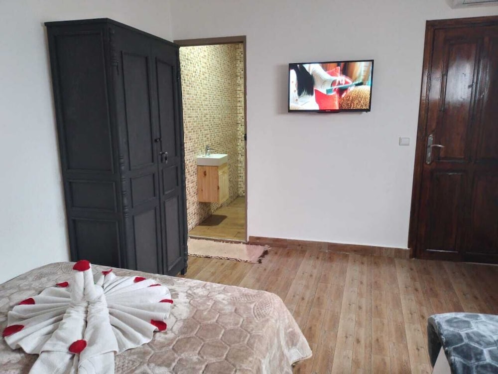 Фото Отель Agnaoue