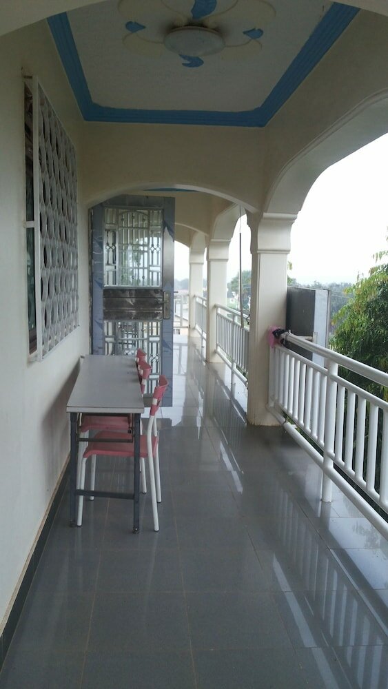 Фото Leosim Hotel Nebbi