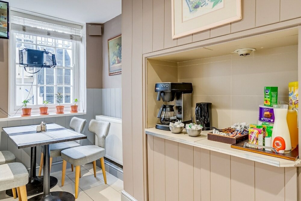 Фото Astoria Hotel