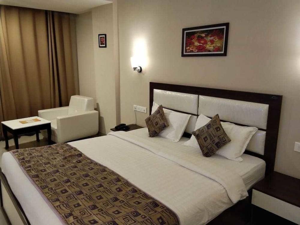 Фото Naman Heights