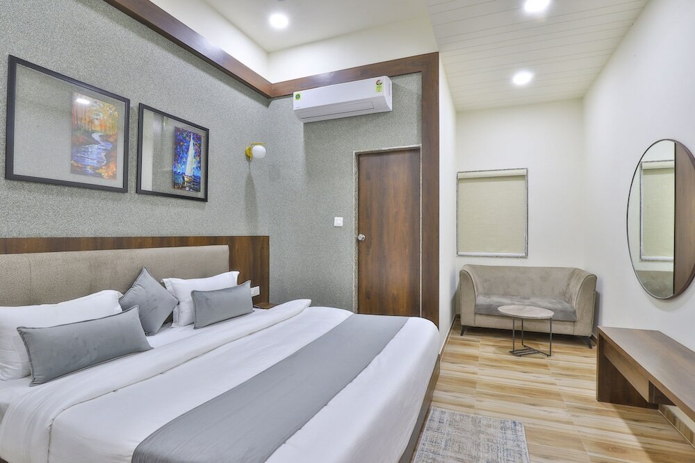 Фото Hotel Sr Regency