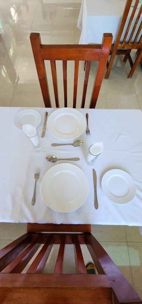 Фото Pulickal Heights Hotel