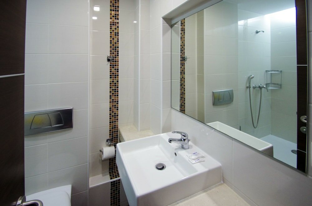 Фото Hotel Rodon