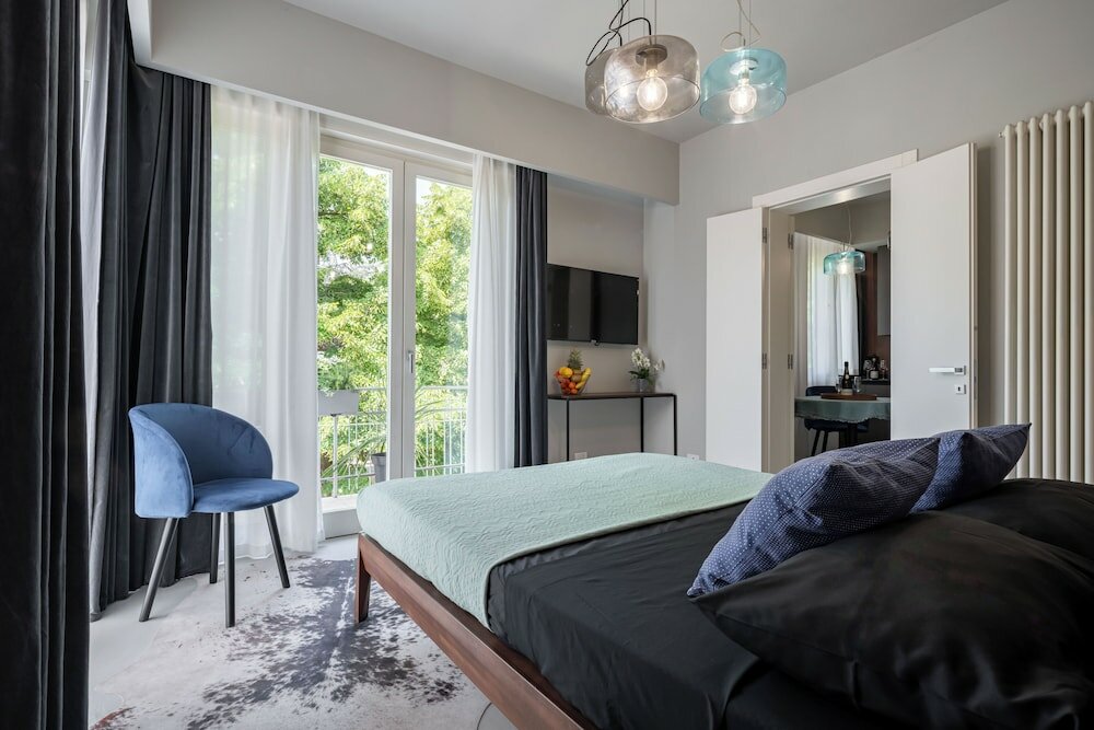 Фото Officine Cavour Appartamenti la Quercia