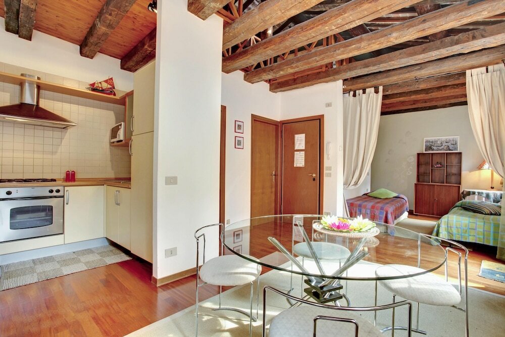 Фото Grimaldi Apartments - Ca Orlina