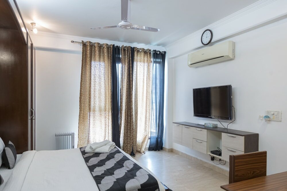 Фото Under My Roof - Classic