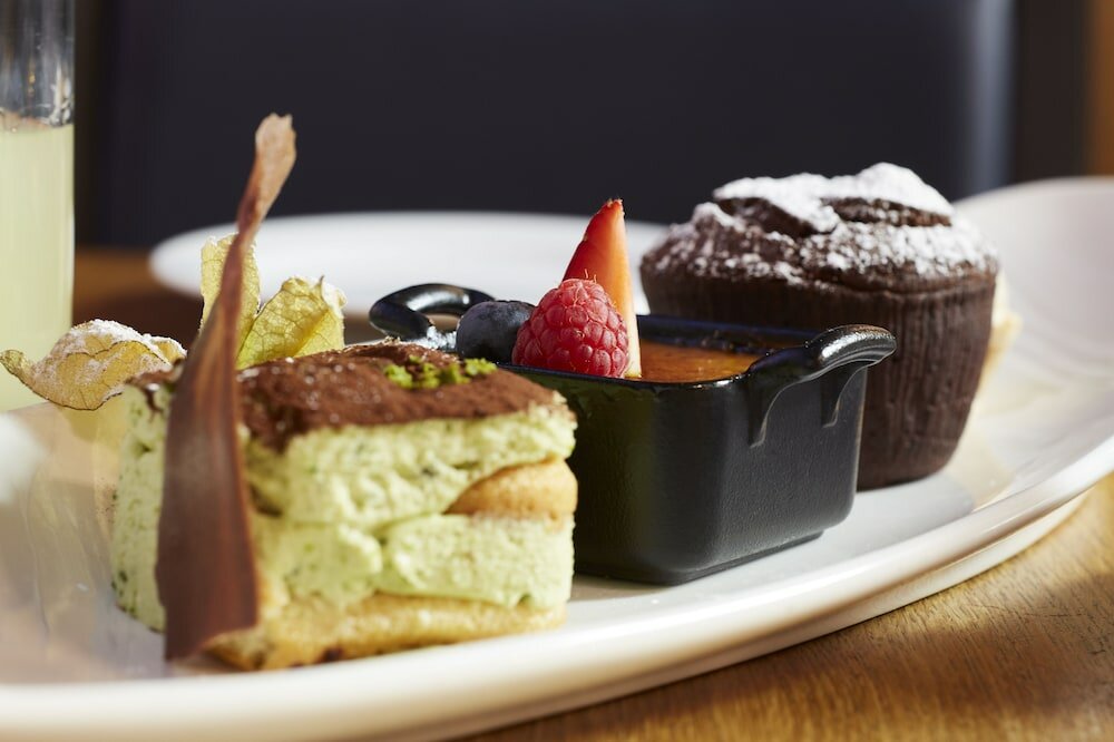 Фото The Bailey's Hotel London