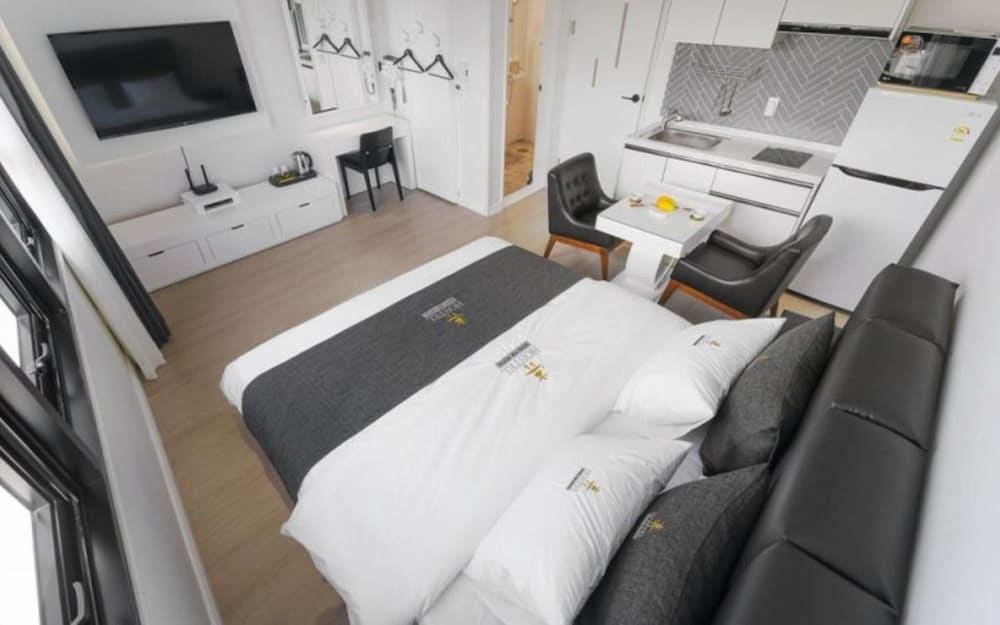 Фото Yeosu Hue Pension & Hostel