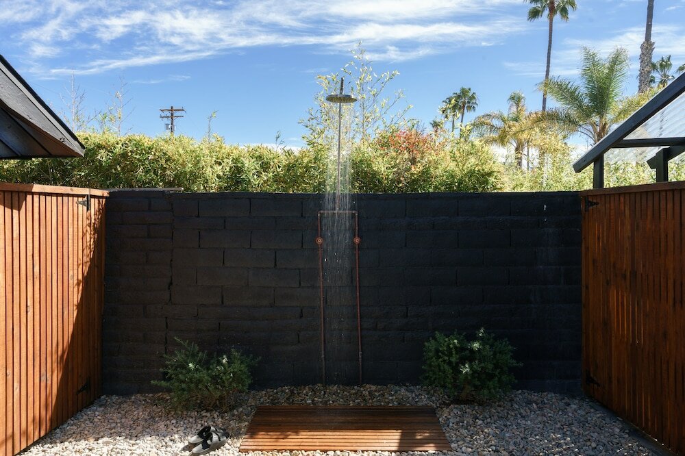 Фото The Green Room Hotel