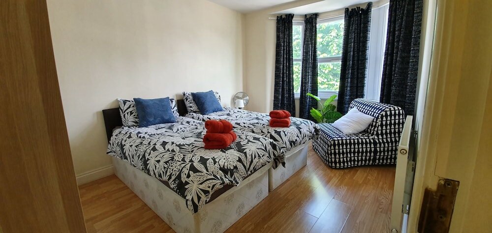 Фото Joseph House