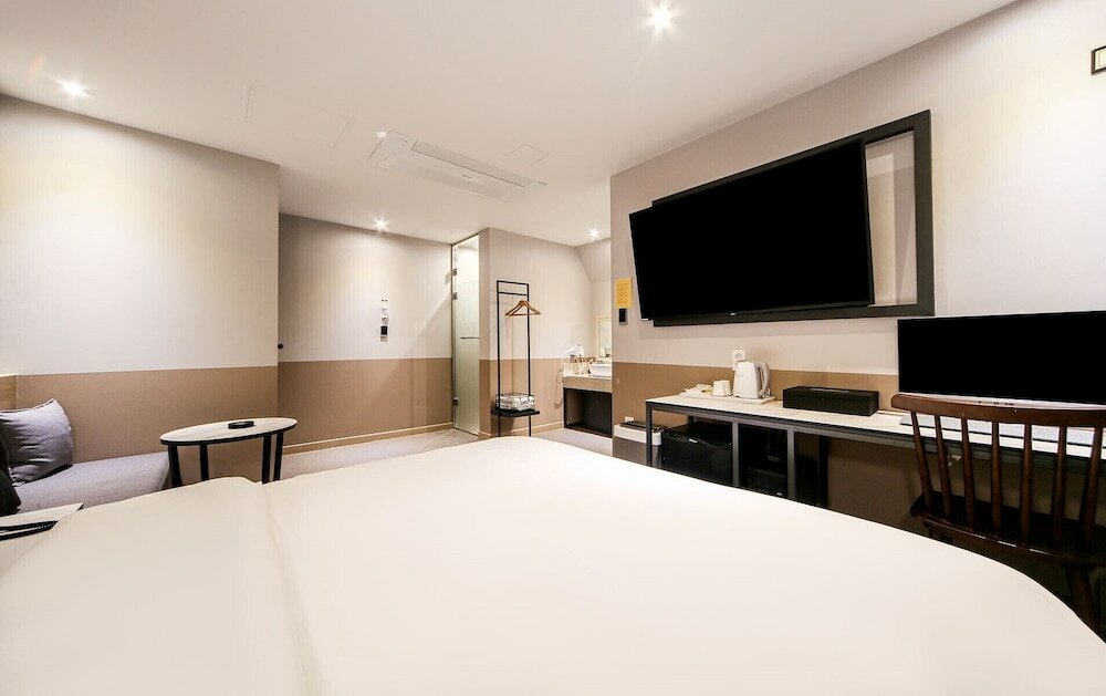 Фото Hotel Button