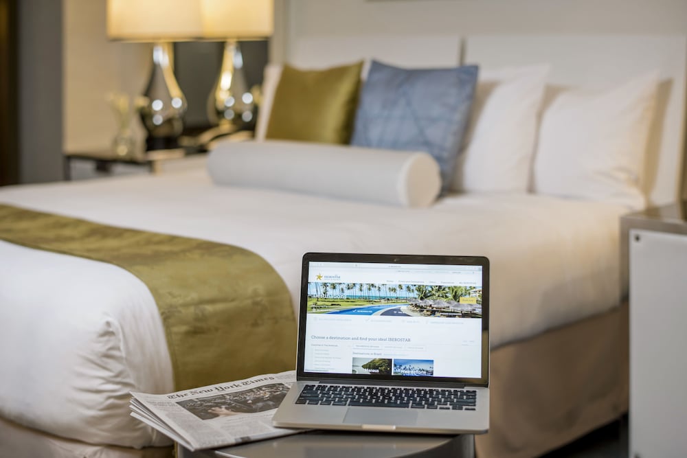 Фото 70 Park Avenue Hotel