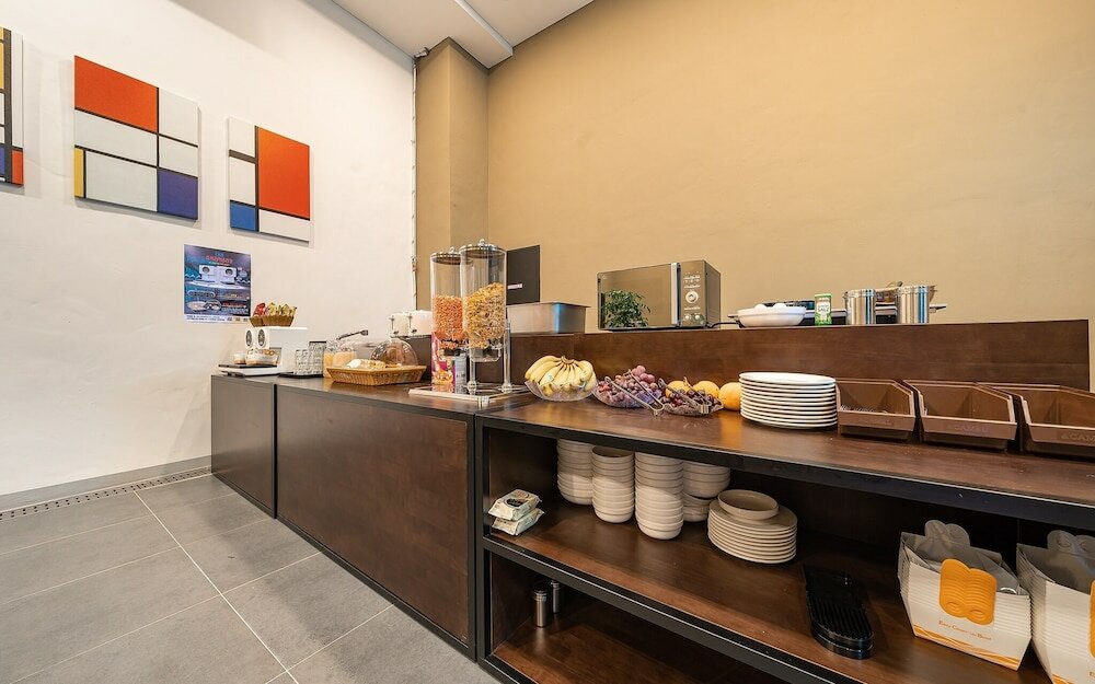 Фото Bulgwang Hotel Lu136