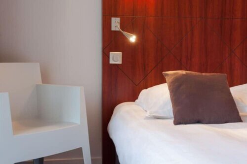Гостиница The Originals Boutique, Hotel Le Pariou, Issoire в Иссуаре