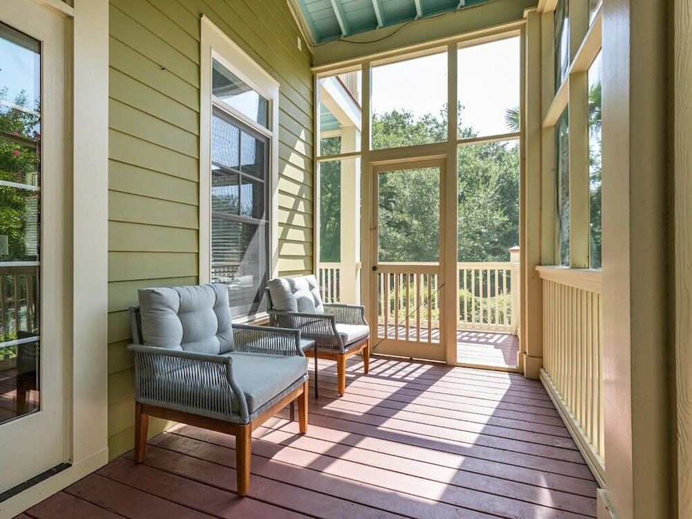 Фото 2nd To None