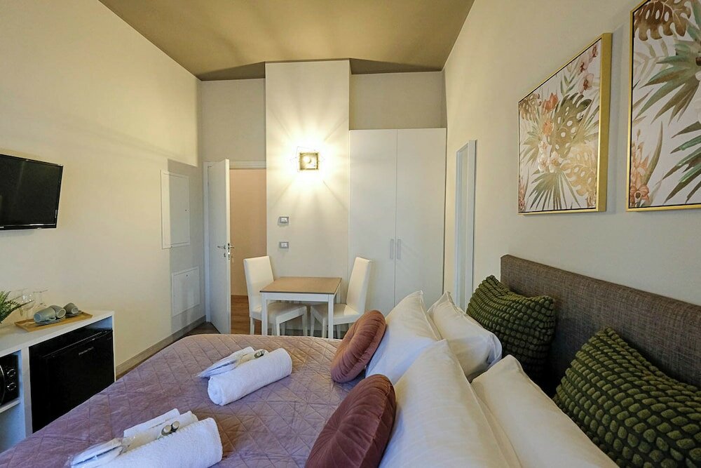 Фото Verona Suites&Rooms
