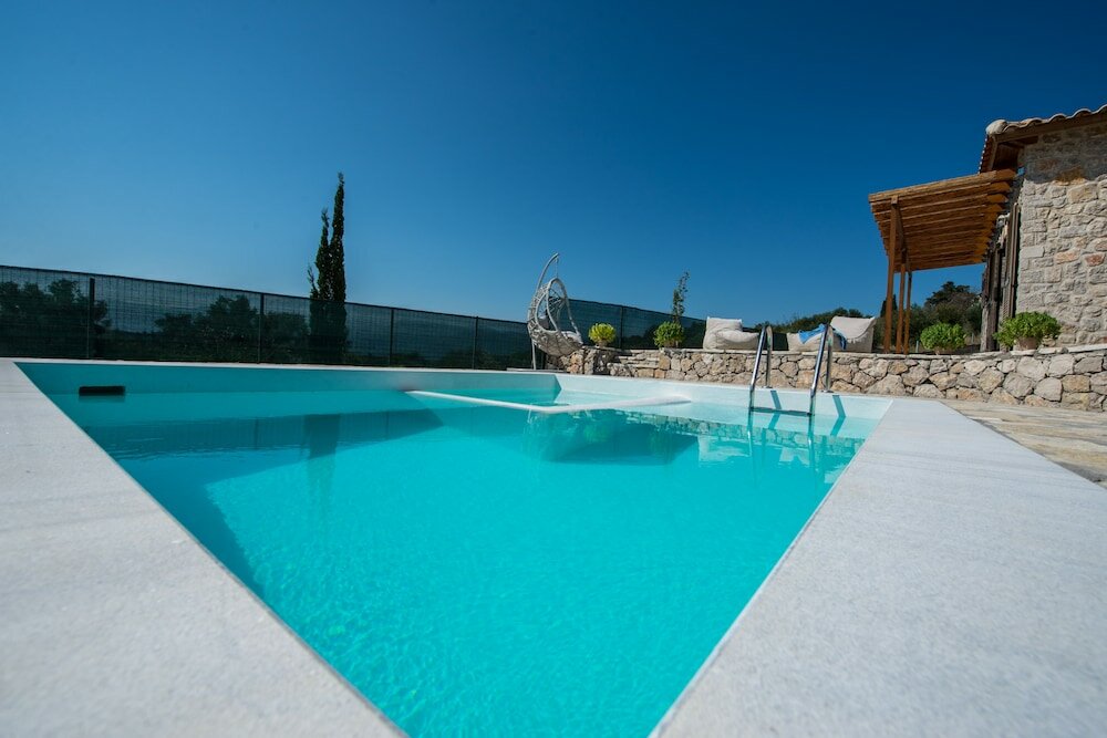 Фото Roggaki Ionian Villas